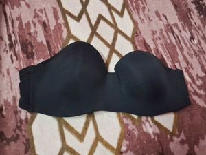 Black Strapless Bra