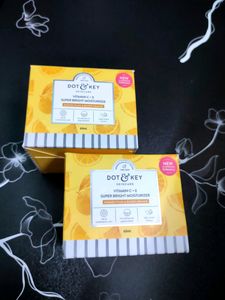 Dot &amp; Key Vitamin C Super Bright Moisturizer