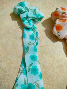 Combo Of 4 Pairs Scrunchies