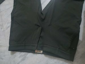 Men Black Stretchable Pants Trousers