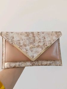 BRAND NEW Stylish Cluth From Stelatoes