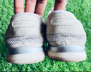 Skechers GOwalk Comfort Sneakers