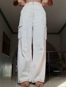 Cargo Jeans