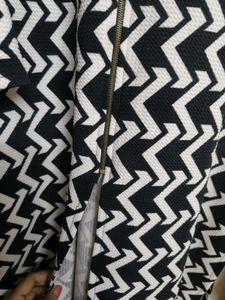 Chic Black &amp; White Kurta