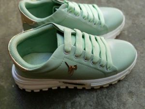 Mint Green Casual Sneakers