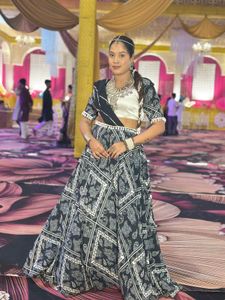 Navratri lehenga