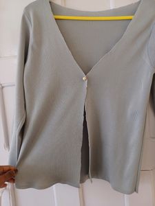 Lilac shrug
