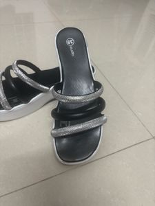 “Zudio” Black Shimmery Party Wedges (almost 🆕)