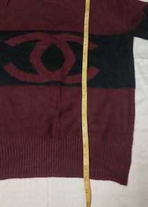 Chanel Pullover (Authenticity Unknown)
