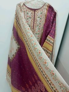 Beautiful Pakistani Kurti Set