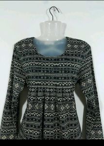 BLACK SHORT CUTE DRESS