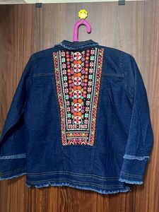 Women’s Embroidered Denim Jacket