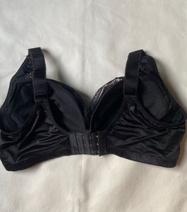 Elegant Black Lace Bra