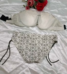 Imported Victoria&#39;s Secret Bra Panty