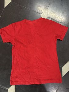 Girls T-shirt