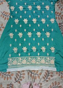 Green kurta pajama