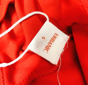 Urbanic Red Crop Top🍒