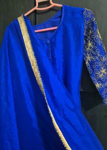 KURTA TOP WITH DUPPATTA