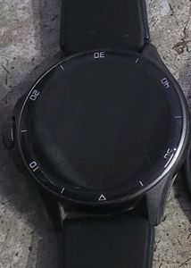 BEATXP smart watch and original charger