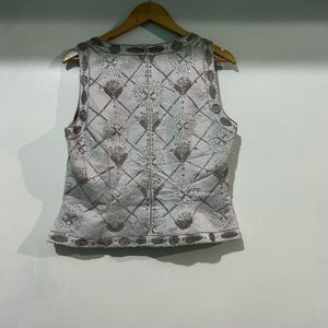Women top