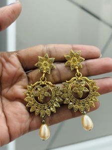 Elegant Gold-tone Drop Earrings