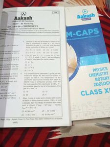 Aakash M-CAPS Class XI &amp; XII