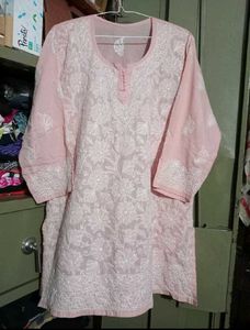 Elegant Peachy Pink Chikenkari Kurta