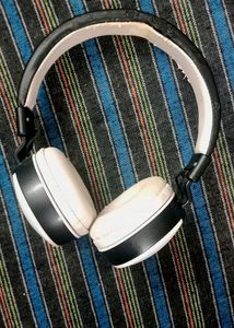 JBL Headphones 🎧