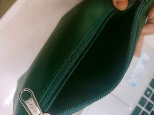 Symtten Olive Green Pouch