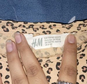 H&amp;M Fitted Top