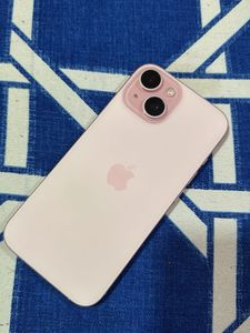 iPhone 15 - Pink