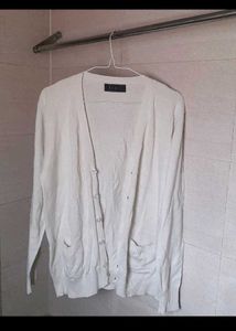 Cream Cardigan 🎀