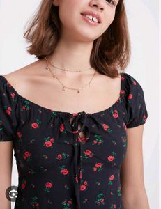 Very Beautiful Subdued Floral Print Dress