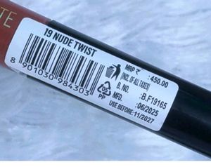 Lakme Nude Lip stick