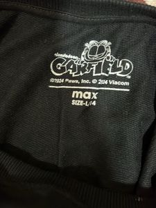 Garfield Graphic Tee