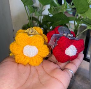 Crochet Flower Claw Clip