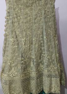 Lahenga Choli With Dupatta And Latkan Attached