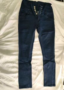 5 Botton High Waist Jean ✨