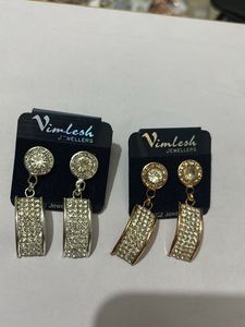 Beautiful 2 Pairs Of Earrings