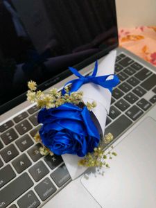 Elegant Blue Rose Bouquet
