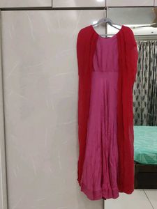 Maxi Dress .