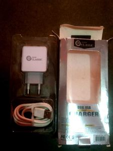 Dual USB Fast Charger