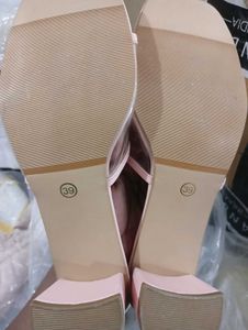 Heels Of 39