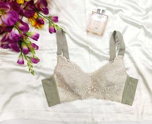 🇳🇿💫💕Lace Detail Bra