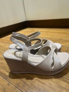 Raw Hide Wedges