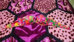 H&M brand bra flower design