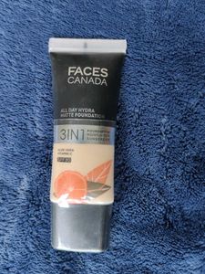 Faces Canada Matte Foundation