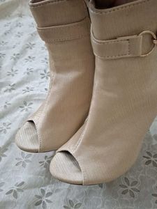 Stylish Peep-Toe Booties