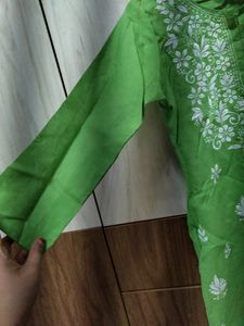 Green Chikan Kari Kurti