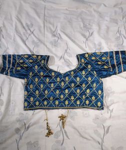 HEAVY FULLY STITCH LEHENGA